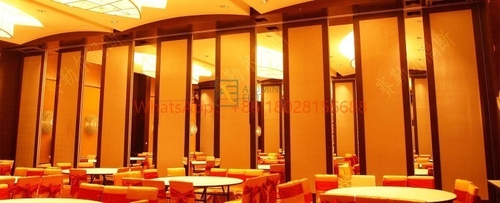 Bir Duvardan Daha Fazlası: Hareketli Bölme Duvarlarını Tasarım Açıklaması Olarak Kullanmak