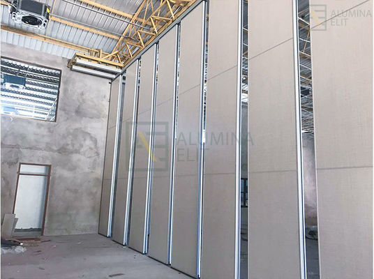 İyi bir fiyat. Özelleştirilebilir Alanlar için 45db Ses Yalıtımı ve 6061-T6 Alüminyum Alaşımlı Çerçeveli Taşınabilir Ses Geçirmez Duvar Panelleri çevrimiçi