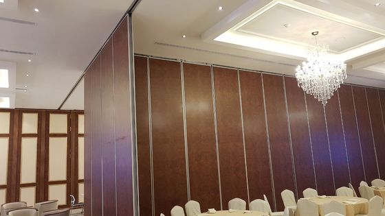 Laboratuvar / Ofis binası Dekoratif bitirme ile akustik bölme duvarı
