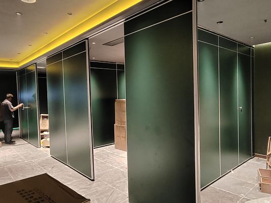 OEM ODM Toplantı Salonu Alanları İçin Özel Yapılmış Katlanabilir Bölme Duvarı