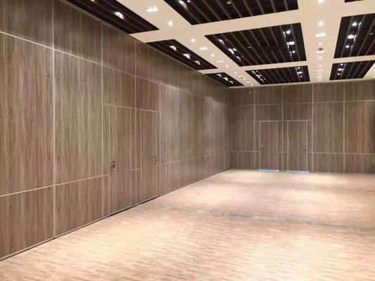 Office Büyük Salonu Taşınır Akustik Duvar Panelleri Ofis için Ahşap Bölme Duvarı