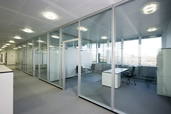 Ses geçirmez Ofis Cam Bölme Duvarı Panoramik Alüminyum Çerçeve