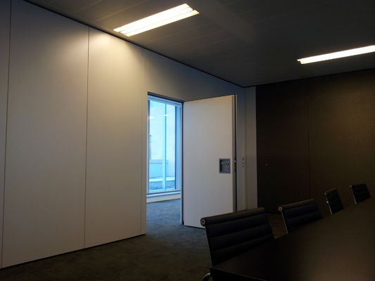 İyi bir fiyat. Operable Acoustic Wall Systems 89mm Soundproof Movable Partition çevrimiçi