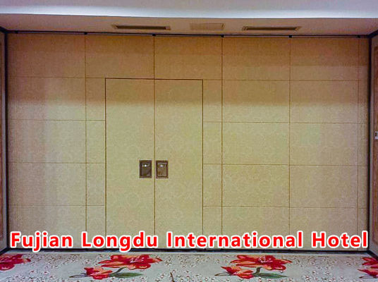 İyi bir fiyat. Operable Partition Wall System with STC Rating 42-56dB and 6061-T6 Aluminum Frame Featuring 304 Stainless Steel Roller çevrimiçi