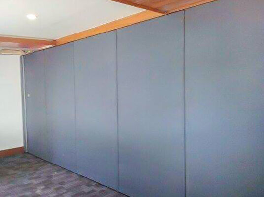 İyi bir fiyat. Acoustic Movable Partition Wall with STC Rating 42-56dB and 105CM Thickness for Conference Rooms çevrimiçi